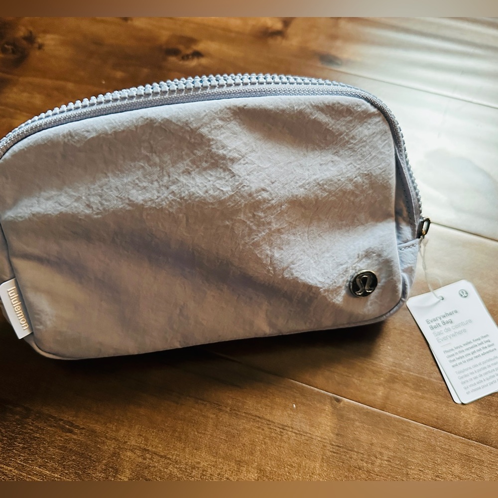 Lululemon light blue Everywhere Belt Bag 1L